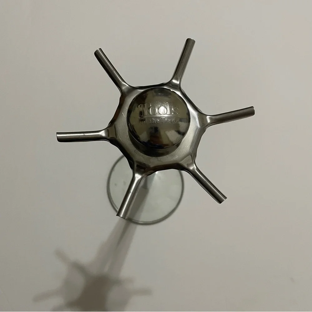 Modern Silver Metal Utensil Holder